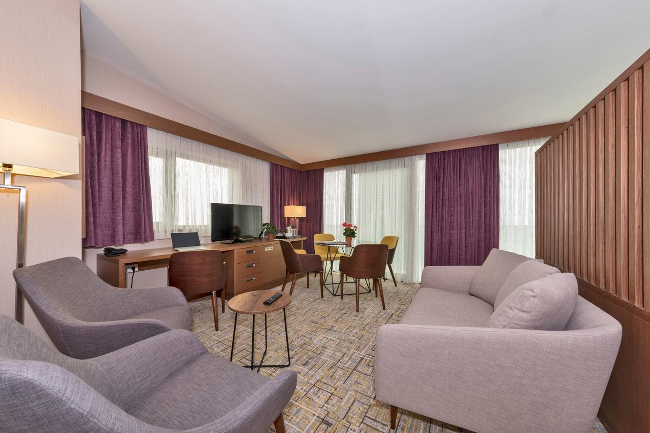 Land Park Hotel اسطنبول المظهر الخارجي الصورة