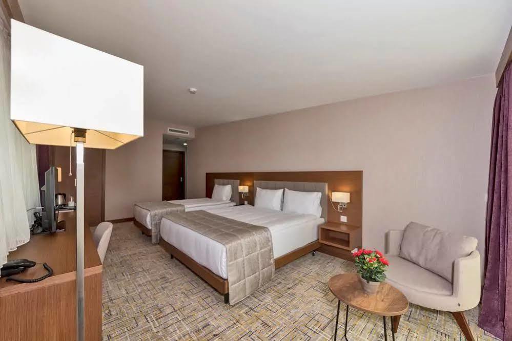 Land Park Hotel اسطنبول المظهر الخارجي الصورة
